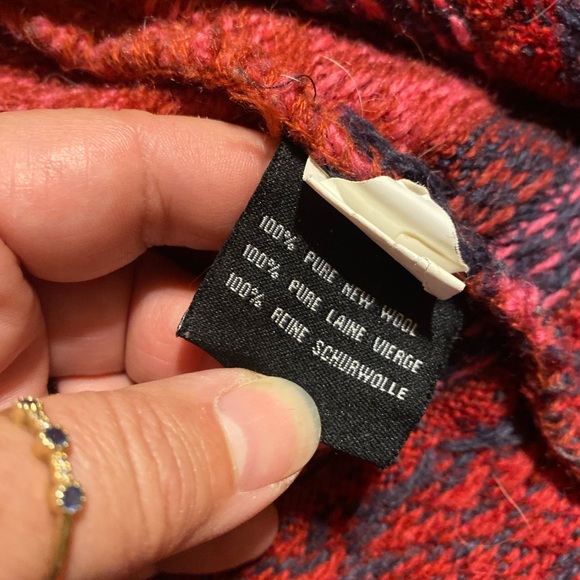 Kenmar Red and Blue Women's Cardigan Sweater - Picture 6 of 8